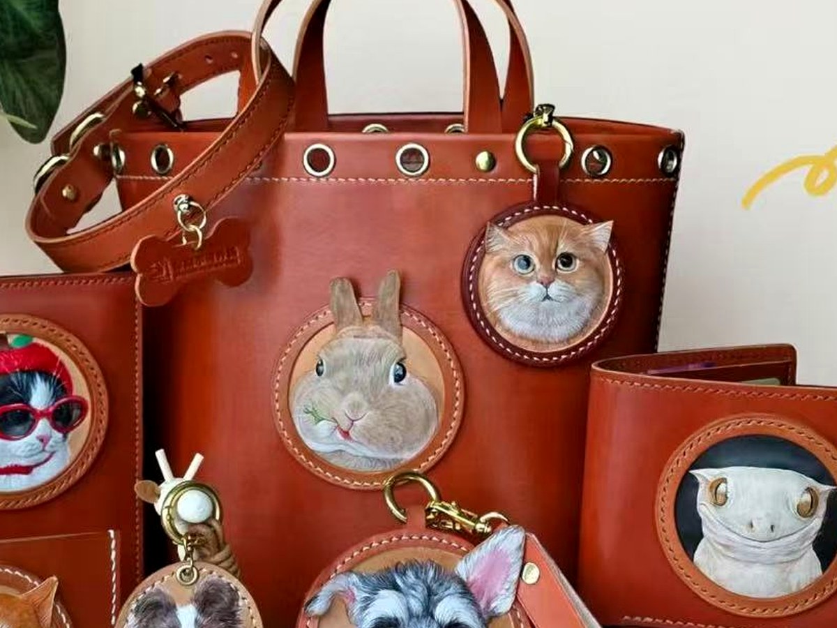 custom pet leather display