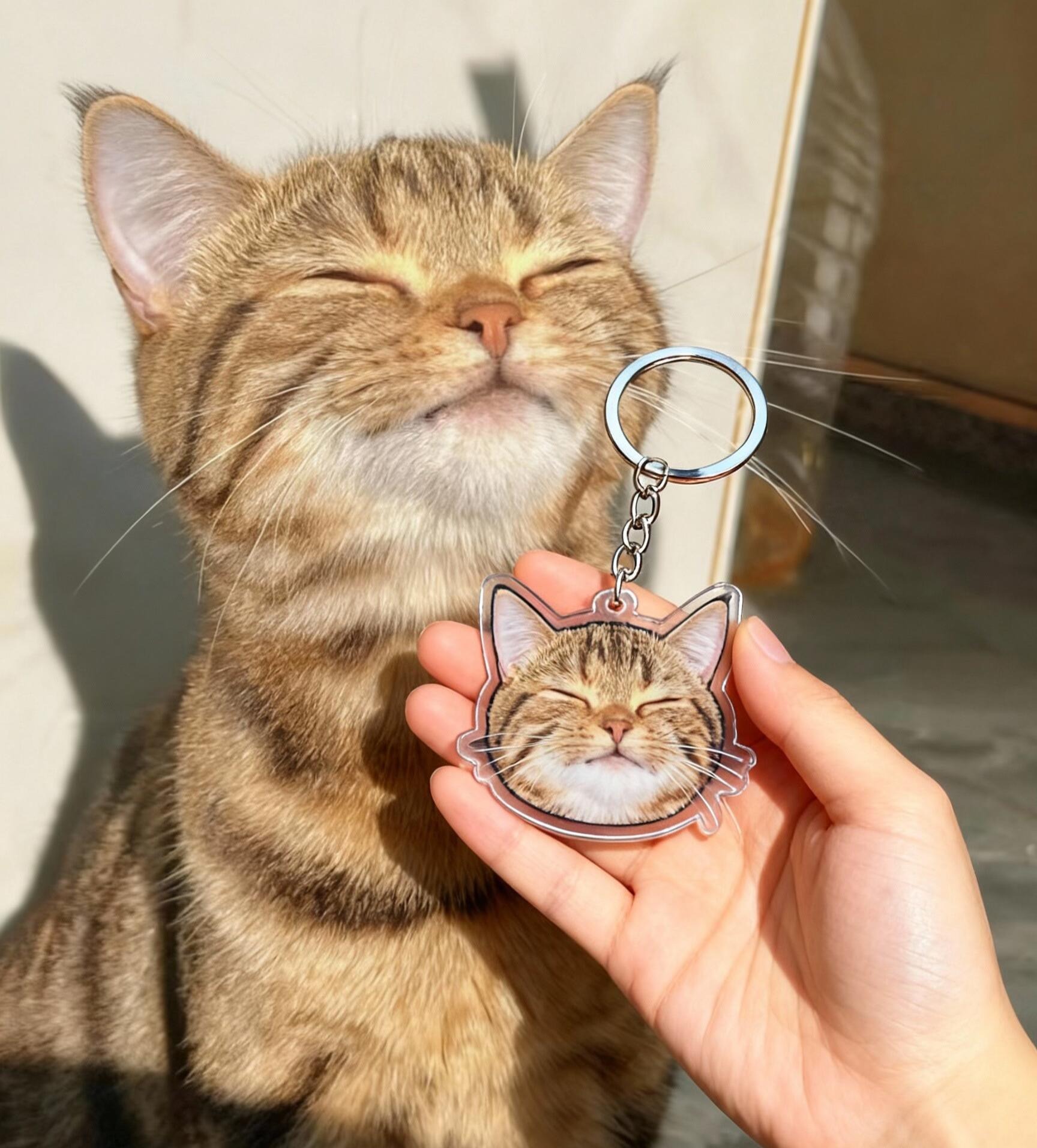 Personalized pet keychain